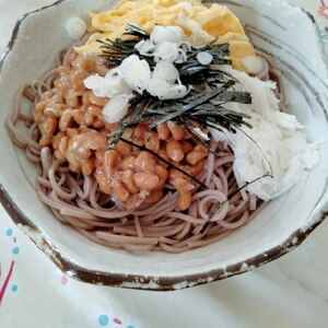 冷たい蕎麦☆とろろ納豆ネバネバ